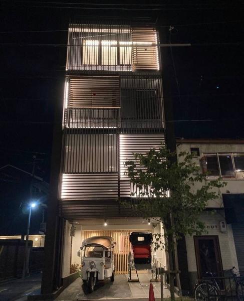 京都市左京区岡崎徳成町　ビル