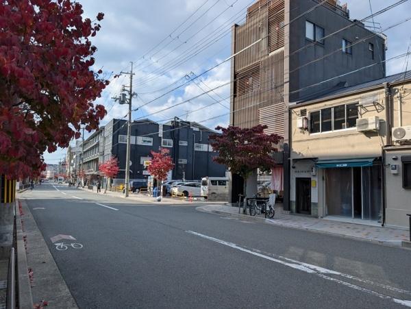 京都市左京区岡崎徳成町　ビル