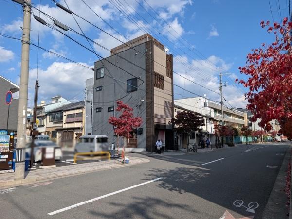 京都市左京区岡崎徳成町　ビル