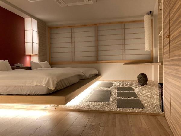 京都市左京区岡崎徳成町　ビル