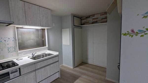 京都市左京区粟田口鳥居町の中古一戸建て(キッチン)