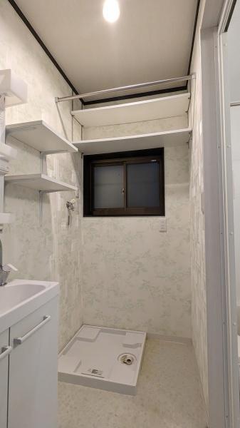 京都市左京区粟田口鳥居町の中古一戸建て(洗面台・洗面所)