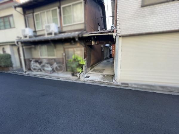 京都市東山区松原通大和大路西入弓矢町の中古一戸建て(その他現地)