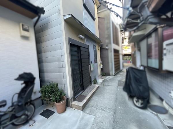 京都市東山区松原通大和大路西入弓矢町の中古一戸建て(その他現地)