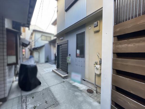 京都市東山区松原通大和大路西入弓矢町の中古一戸建て(その他現地)