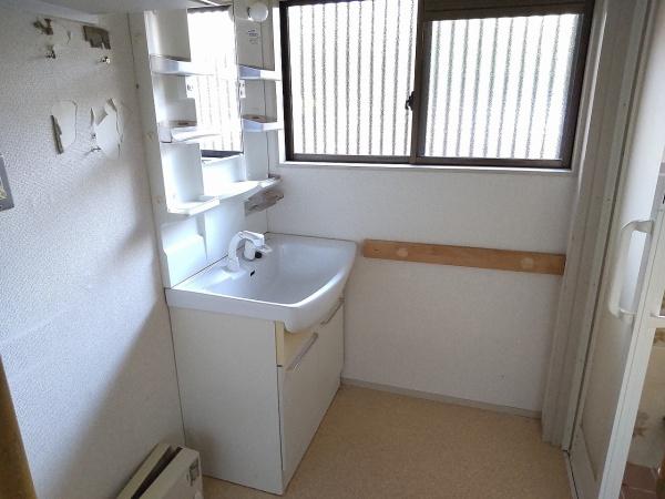 京都市北区平野上柳町の中古一戸建て(洗面台・洗面所)