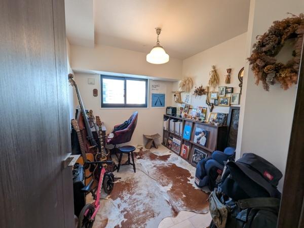 イーグルコート山科椥辻ステーションフロント(洋室)