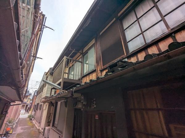 京都市下京区西洞院通六条下る西側町の中古一戸建