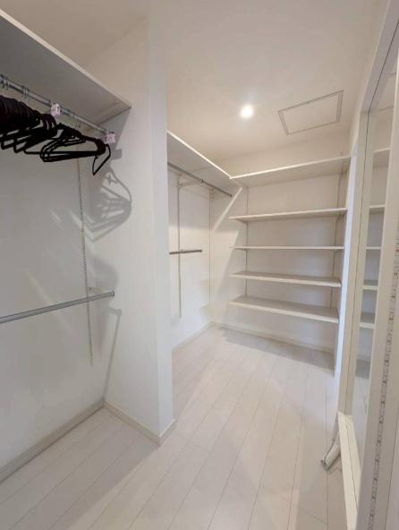 京都市右京区西京極南方町　中古戸建