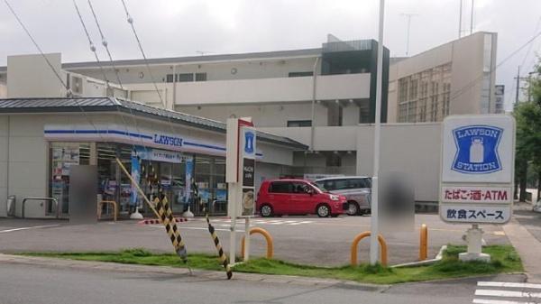 常盤ハイツ(ローソン太秦開日町店)