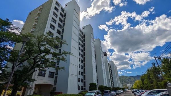 嵐山ロイアルハイツ第3号棟