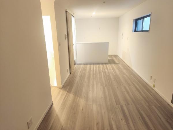 京都市右京区西京極西向河原町　新築戸建