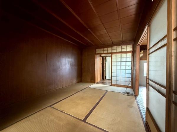 京都市中京区西ノ京西鹿垣町の中古一戸建て