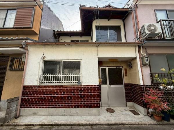 京都市中京区西ノ京西鹿垣町の中古一戸建て