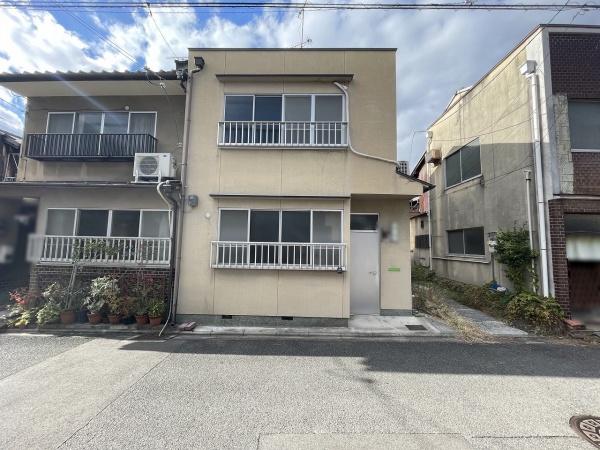 京都市中京区西ノ京中御門東町の中古テラスハウス