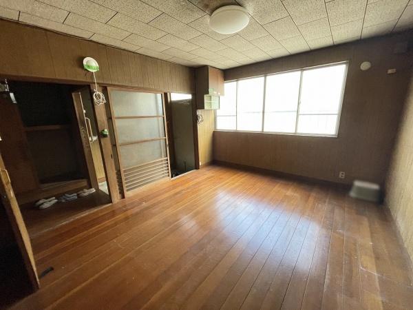 京都市中京区西ノ京中御門東町の中古テラスハウス