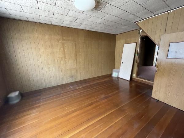 京都市中京区西ノ京中御門東町の中古テラスハウス
