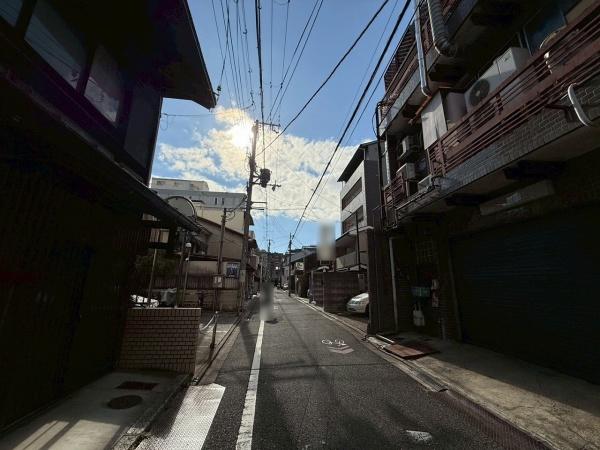 京都市中京区小川通六角下る元本能寺町の土地