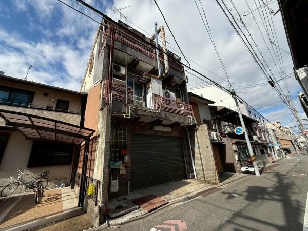 京都市中京区小川通六角下る元本能寺町の土地