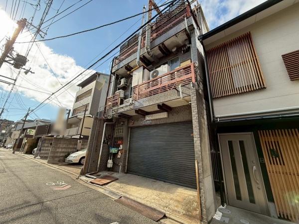 京都市中京区小川通六角下る元本能寺町の土地