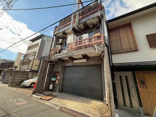 京都市中京区小川通六角下る元本能寺町の土地