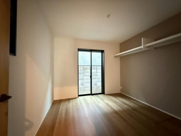 京都市右京区嵯峨野有栖川町　新築戸建