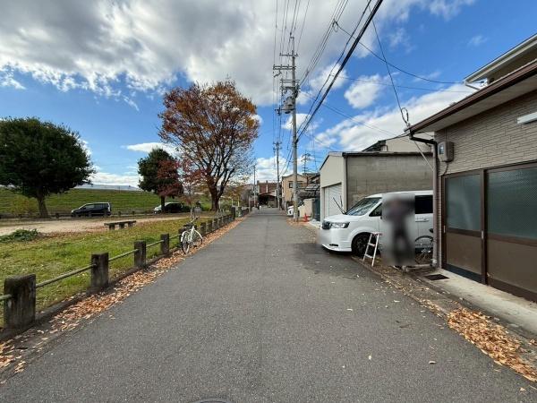 京都市右京区梅津堤下町の土地