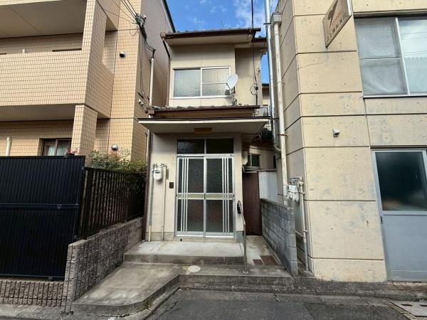 京都市中京区西ノ京東月光町の中古一戸建て