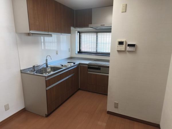 京都市山科区音羽前出町の中古一戸建