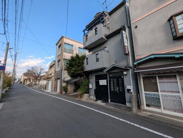 京都市上京区仁和寺街道御前通西入下横町の中古一戸建て