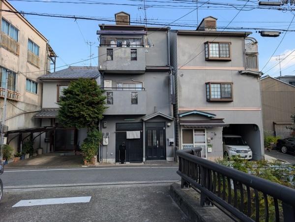 京都市上京区仁和寺街道御前通西入下横町の中古一戸建て