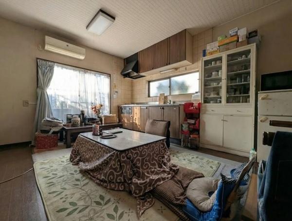 京都市上京区仁和寺街道御前通西入下横町の中古一戸建て