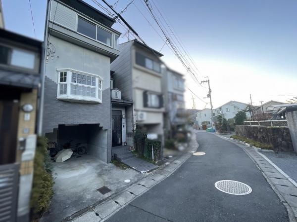 京都市右京区嵯峨広沢南野町の中古一戸建て
