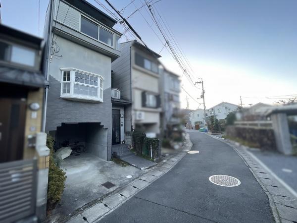 京都市右京区嵯峨広沢南野町の中古一戸建て