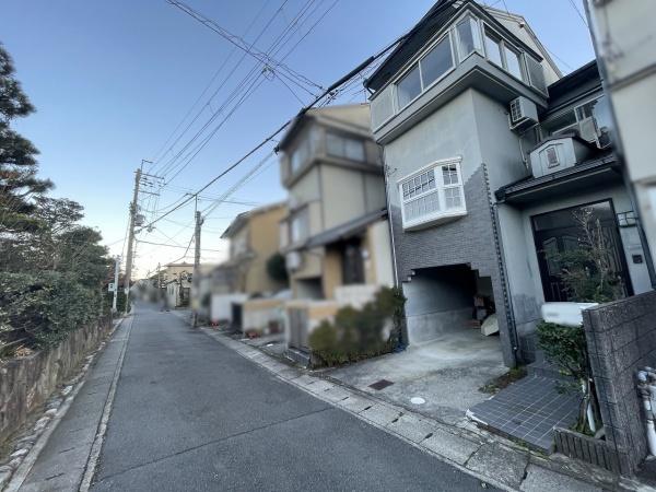 京都市右京区嵯峨広沢南野町の中古一戸建て
