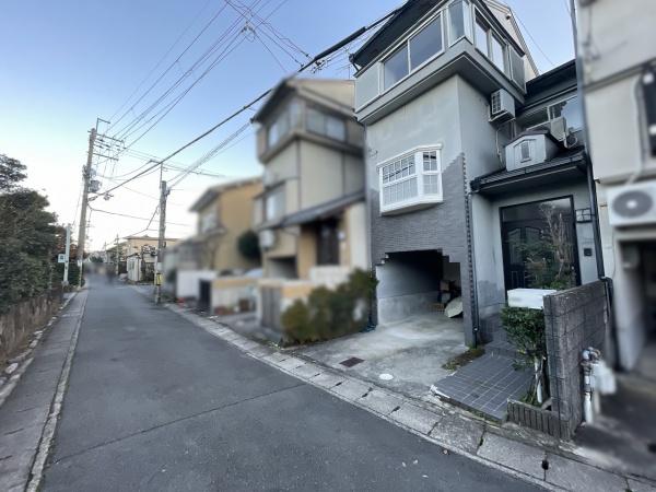 京都市右京区嵯峨広沢南野町の中古一戸建て
