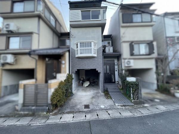 京都市右京区嵯峨広沢南野町　中古戸建