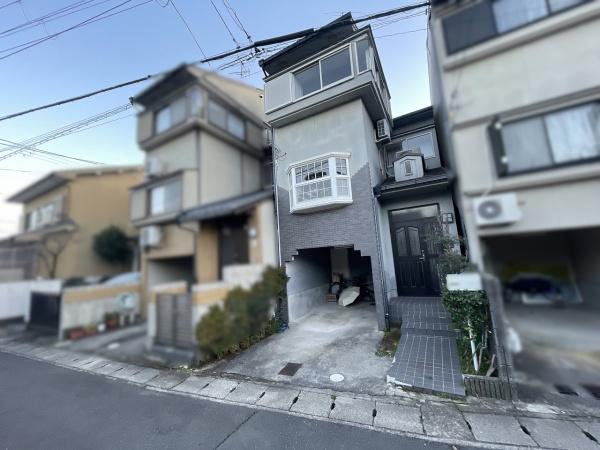京都市右京区嵯峨広沢南野町　中古戸建