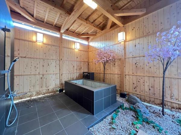 伏見区深草直違橋北1丁目　中古戸建