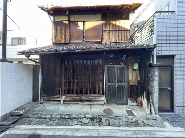 京都市中京区西ノ京池ノ内町　中古戸建