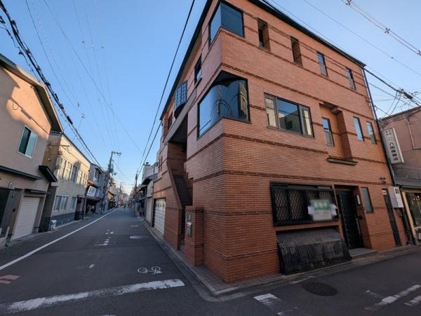 京都市下京区油小路通花屋町下る仏具屋町の中古一戸建て