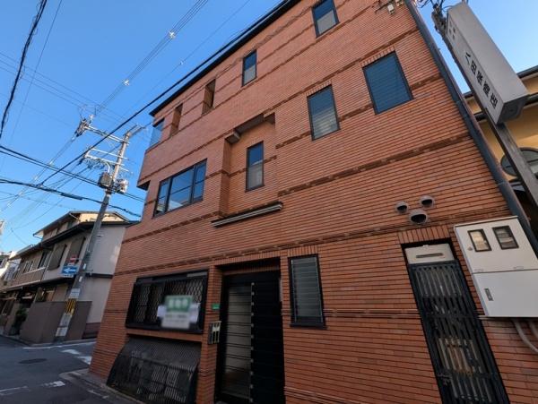 京都市下京区油小路通花屋町下る仏具屋町の中古一戸建て