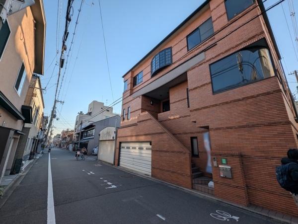 京都市下京区油小路通花屋町下る仏具屋町の中古一戸建て