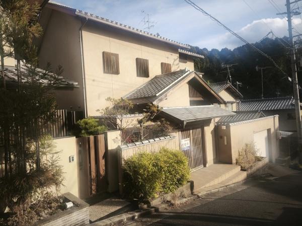 京都市東山区清閑寺霊山町の中古一戸建て