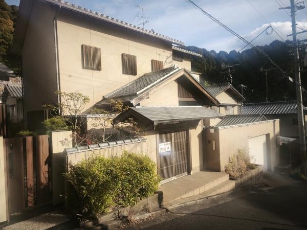 京都市東山区清閑寺霊山町の中古一戸建て