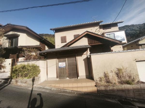 京都市東山区清閑寺霊山町の中古一戸建て