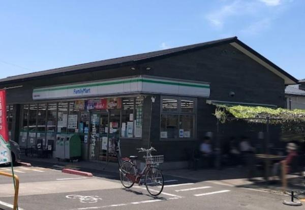 京都市右京区龍安寺池ノ下町の中古一戸建て(ファミリーマート立命館大学前店)