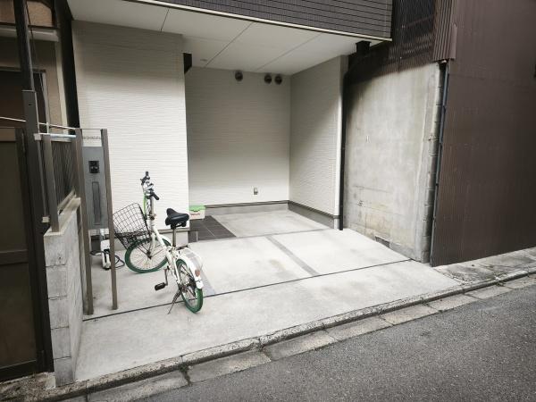 京都市右京区西京極畑田町　中古戸建