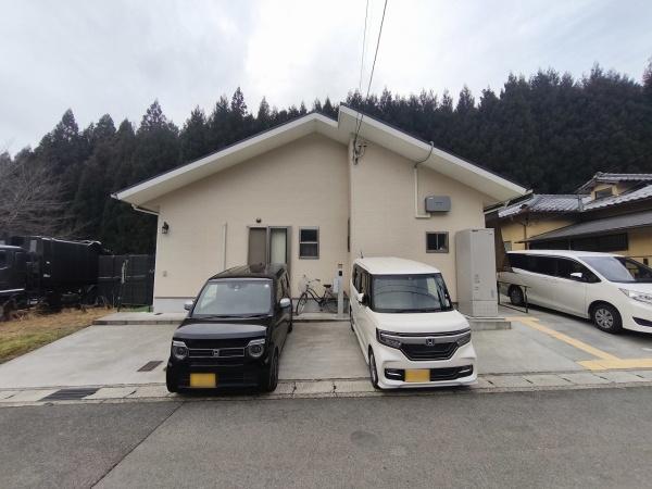 京都市右京区京北周山町河端　中古戸建