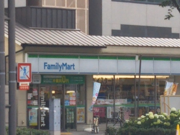 ブランズ御池西洞院(ファミリーマート御池西洞院店)